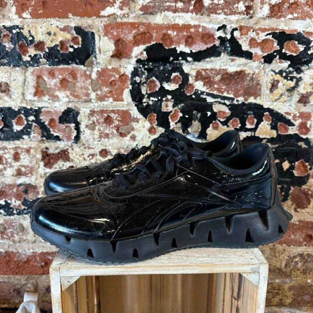 Reebok Zig Dynamica 2.0 Mens Triple Black Patent Running Shoes GX7542 Size 12